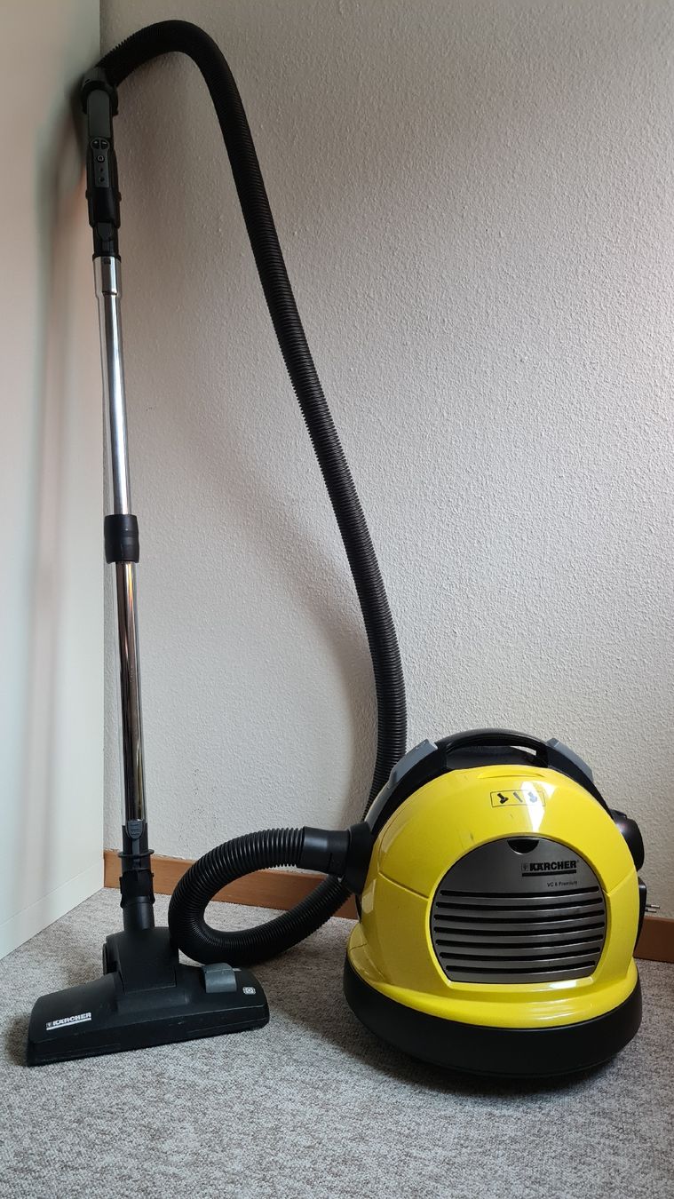 Kärcher Aspirapolveri & Accessori: Kärcher Staubsauger VC 6 Premium – Usato da Olten venduto da daxfox 3