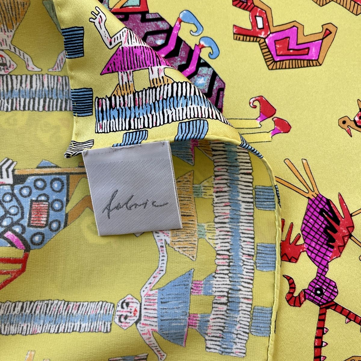 Fabric Frontline Foulard & Sciarpe: FABRIC FRONTLINE New Silk Scarf – Nuovo (secondo la descrizione) da Emmen venduto da Nightingale_2022 8