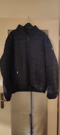 Daunenjacke, Winterjacke, Schwarz, Gr. 5XL  Guter Zustand.