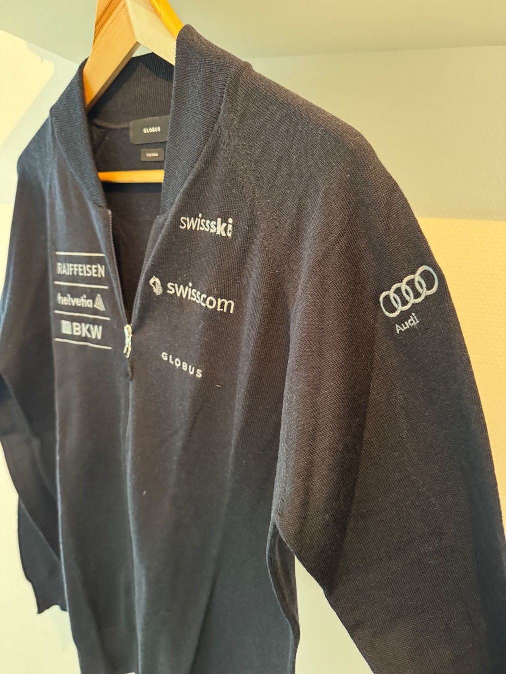 Globus Giacche: Swiss Ski Pullover – Nuovo (secondo la descrizione) da Zürich venduto da maj_x5cp 2
