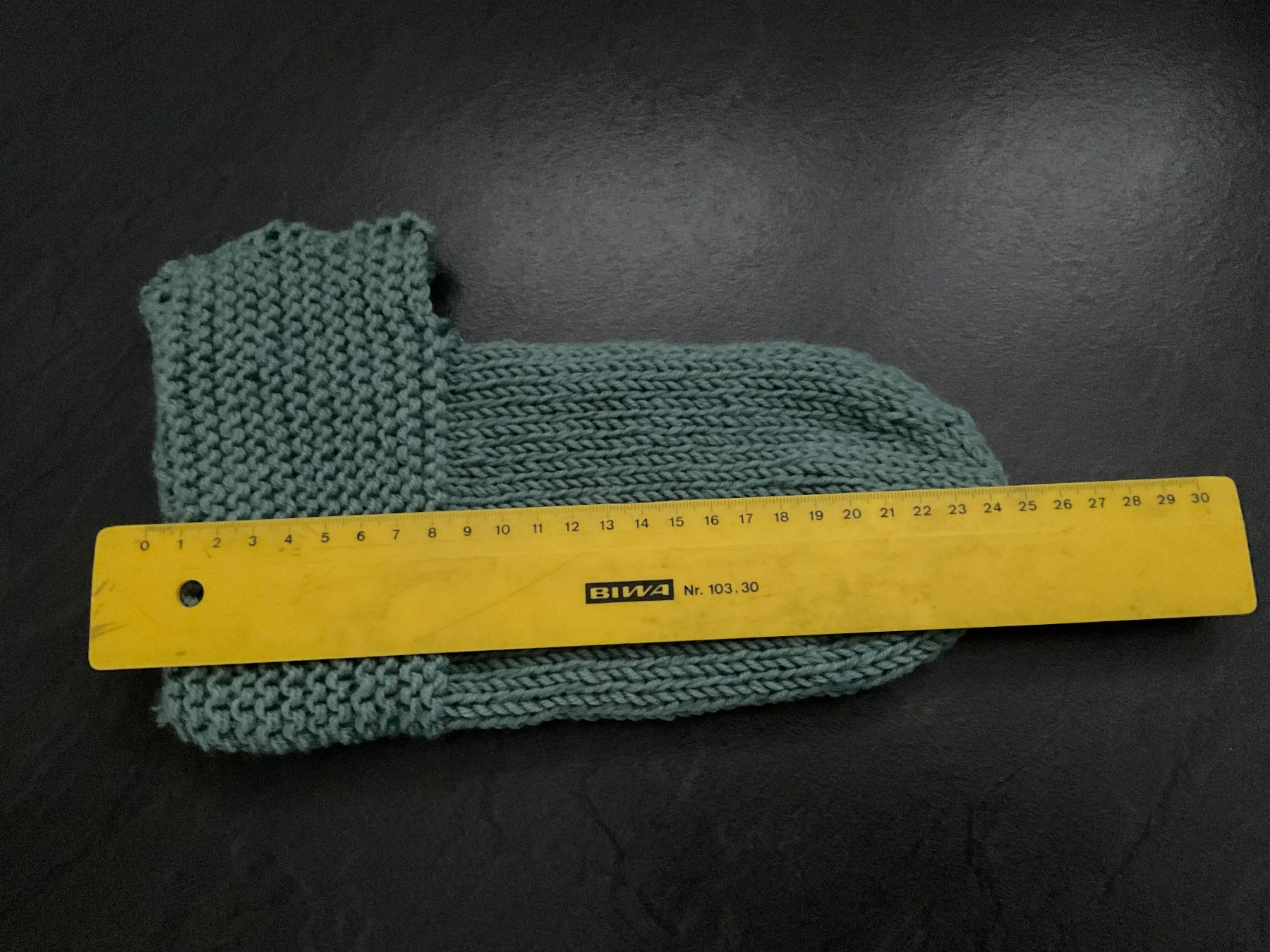 Calze: Handgestrickte Bettsocken Mintgrün Gr. 39/40 – Nuovo (secondo la descrizione) da Wetzikon ZH venduto da FeeF 1