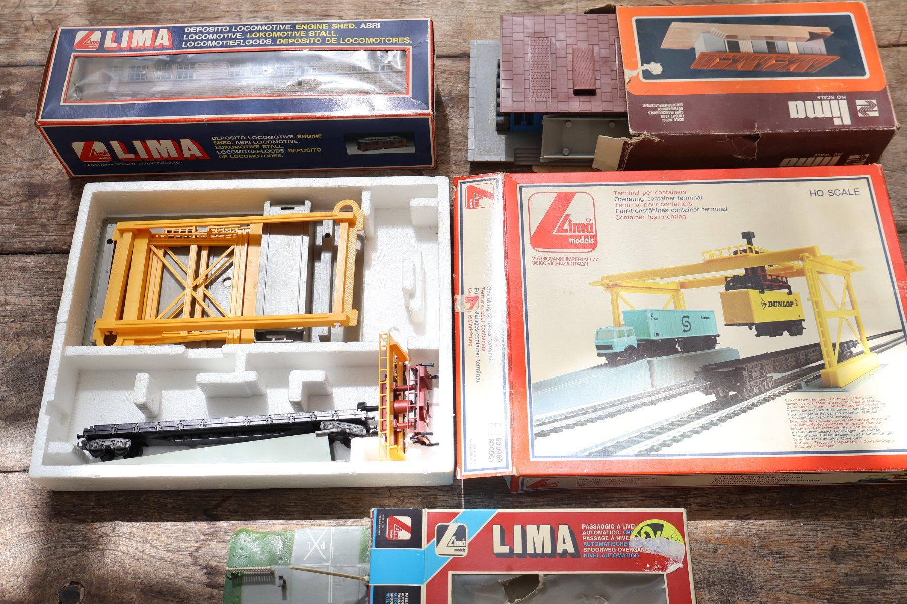Lima Modellini di ferrovie: Container-Kran Terminal mit Funktion + mehr Sets H0 - Lima – Usato da Winterthur venduto da Monstera 3