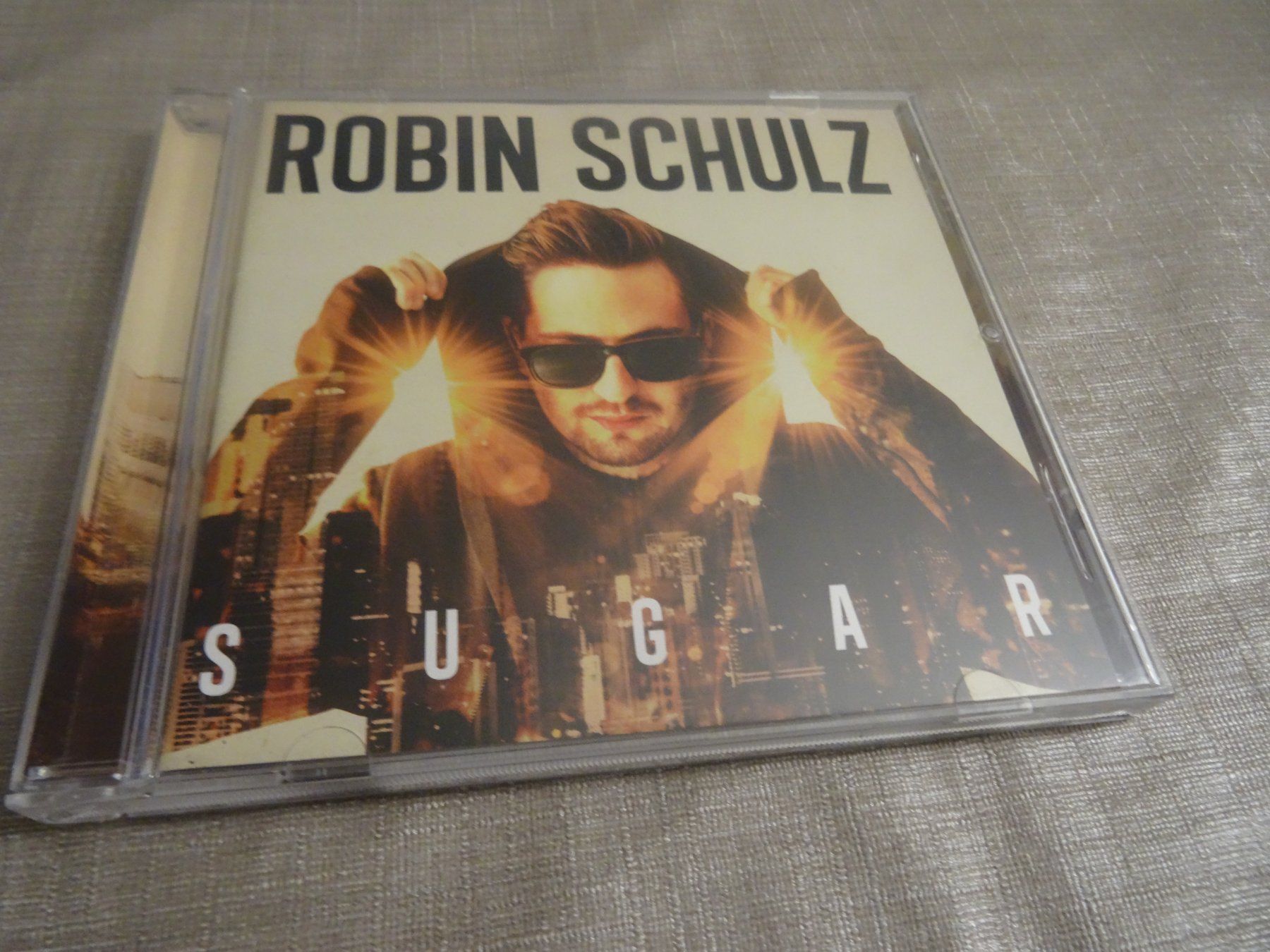 CD: Robin Schulz - Sugar CD – Usato da Olten venduto da Disc-Ausverkauf