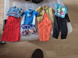 Achtteilige Alltagskleidung für KEN - Barbies Freund