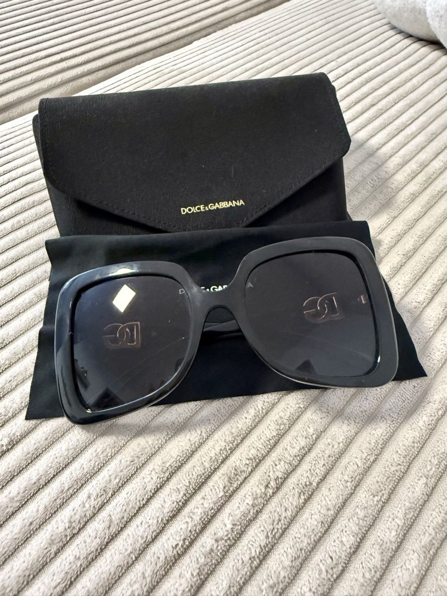 Dolce & Gabbana Occhiali & Lenti: D&G Sonnenbrille Damen Schwarz – Usato da Winterthur venduto da spaccafunnu86