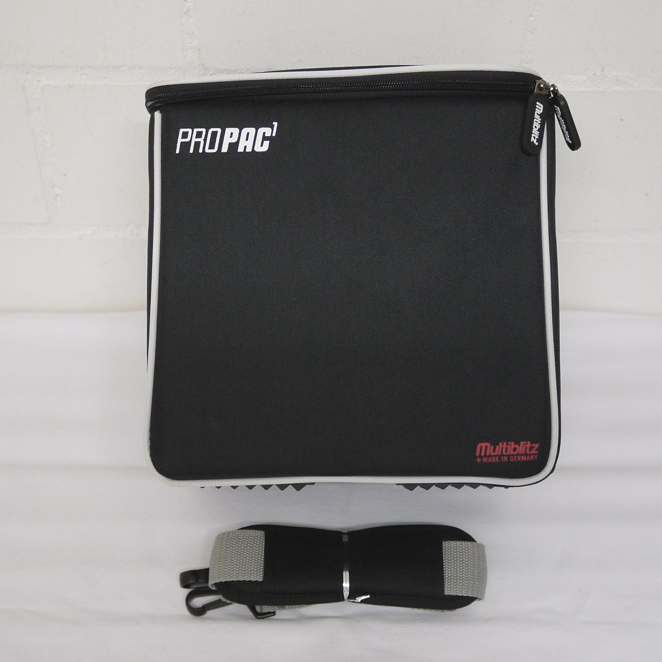 Broncolor Flash: Multiblitz ProPac 1 Powerpack Bag / sac / Tasche. NOS. – Nuovo (secondo la descrizione) da Egg b. Zürich venduto da JCB