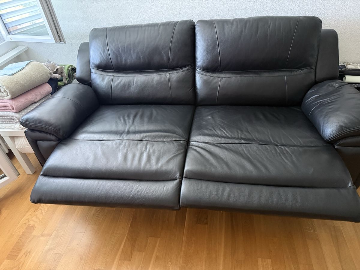 Conforama Divani: Sofa in pelle – Usato da Muttenz venduto da rdo_8cvx 7