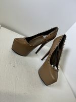 Highheels Plateau Pumps Spitzen Nieten