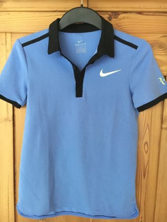 Nike Sportshirt Knaben; Gr. M