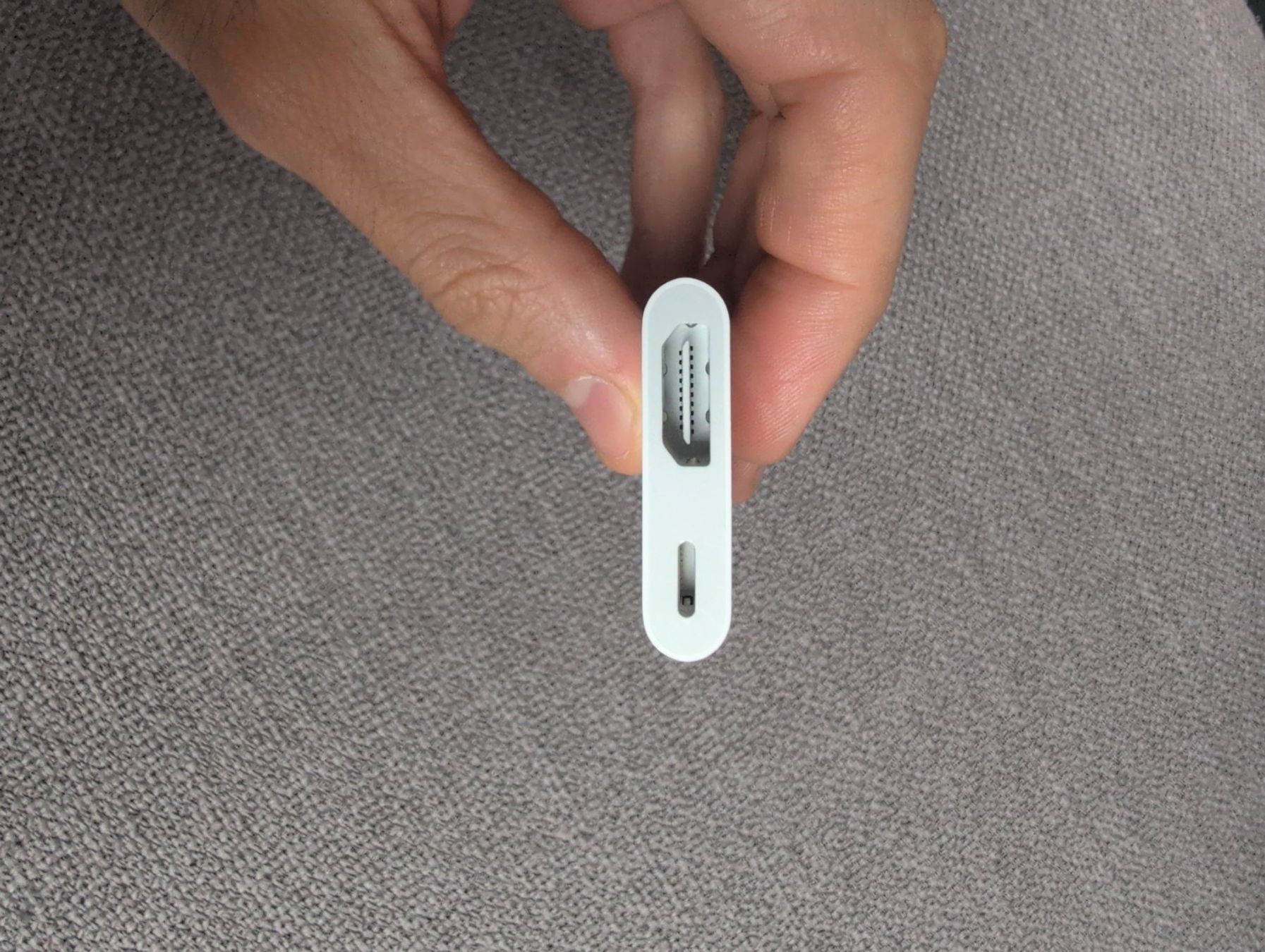 Apple Adattatori: Original Apple Lightning Digital AV Adapter HDMI – Usato da Neuchâtel venduto da riv_j7c8 1