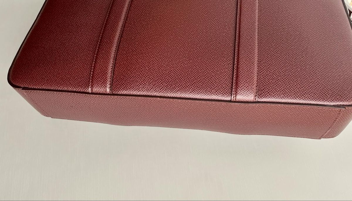 Borse da donna: Hugo Boss New Handbag leather – Nuovo (secondo la descrizione) da Zürich venduto da Felice_77 4