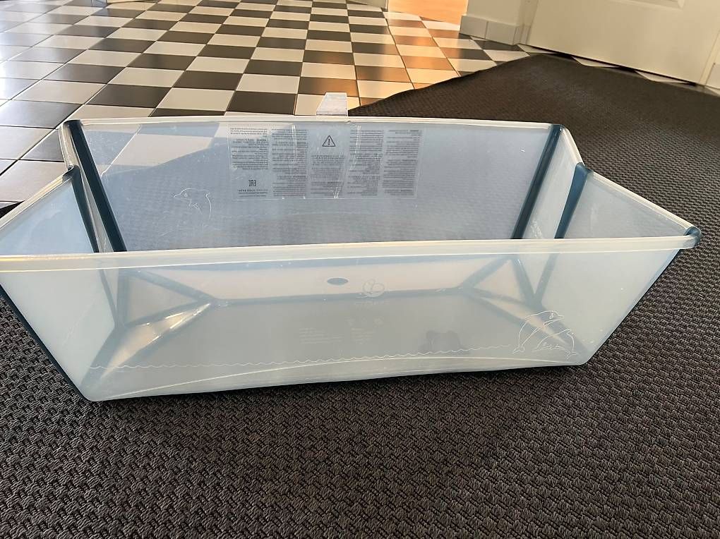 Stokke Badespass: Stokke Badewanne – Gebraucht aus Gelterfingen von myr_bgf6