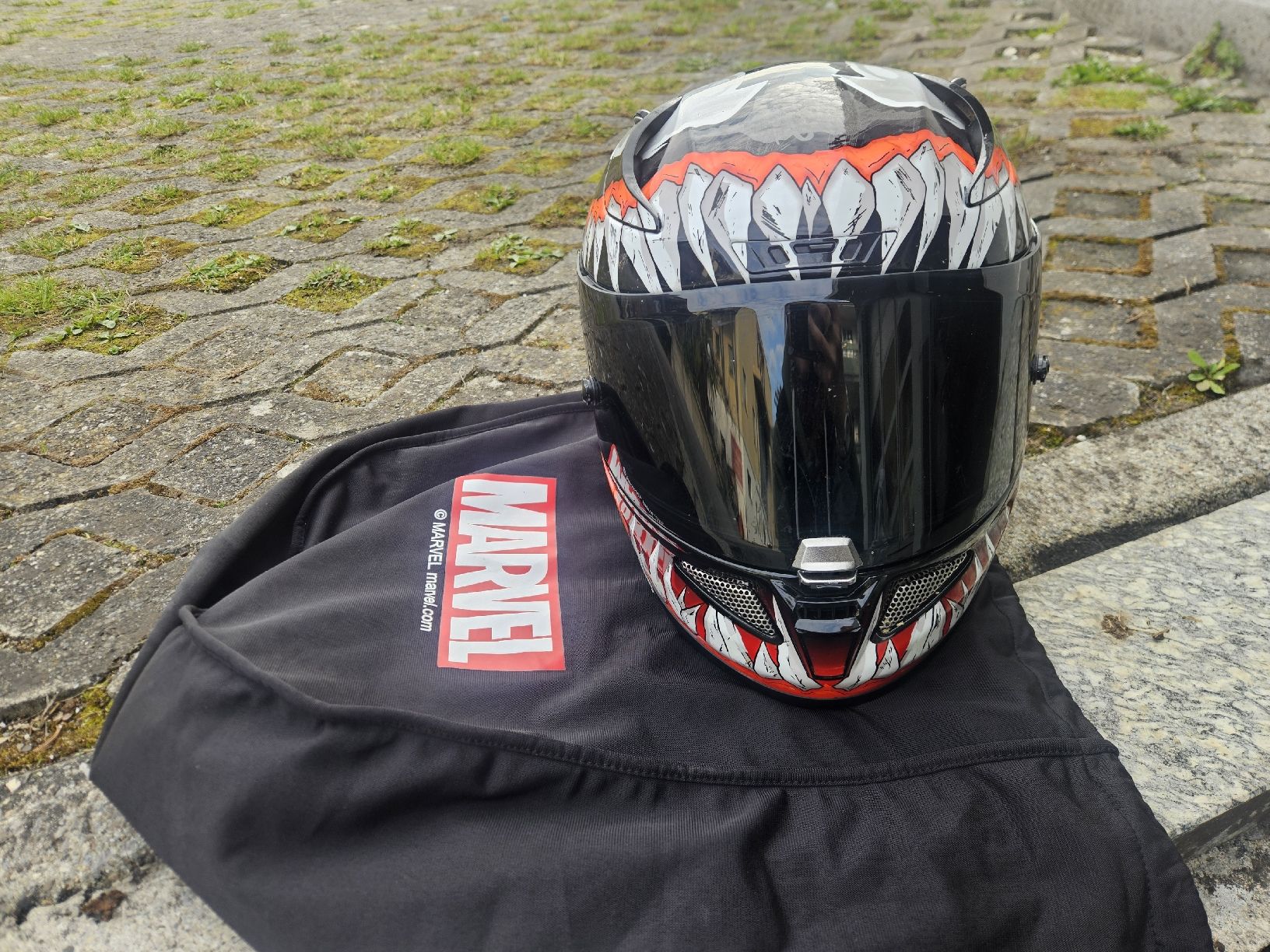 HJC Caschi & visiere: Motorradhelm HJC Venom xs – Usato da Kägiswil venduto da Lorenaco