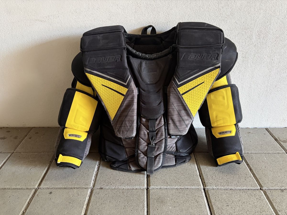 Bauer Protezioni & Imbottiture: Bauer Supreme Ultrasonic Goalie Brustpanzer Sr – Usato da Susch venduto da Ascaso
