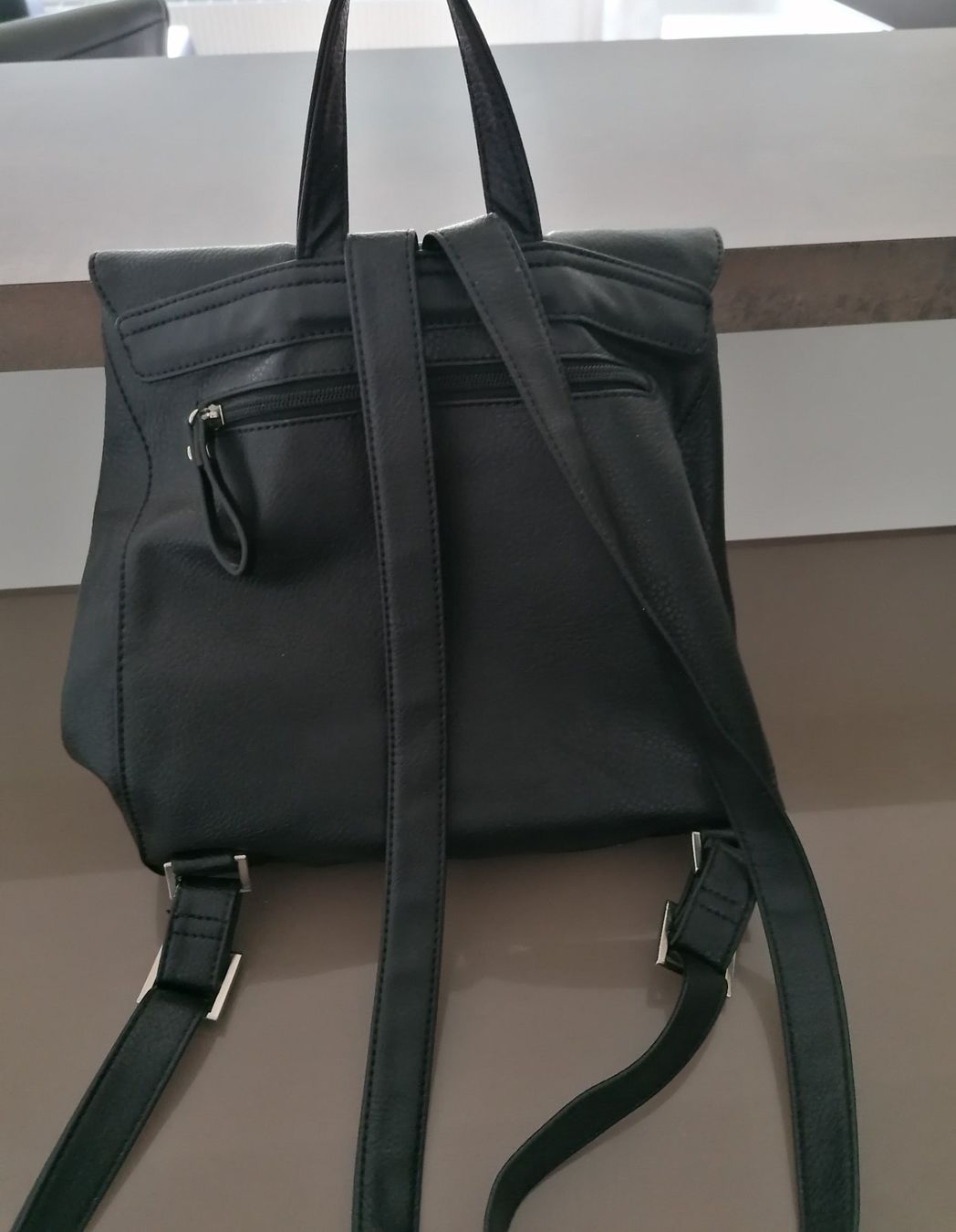 Zaini: Schwarzer Rucksack / Tasche BETTY BARCLAY – Nuovo (secondo la descrizione) da St. Margarethen TG venduto da Mapy1 1