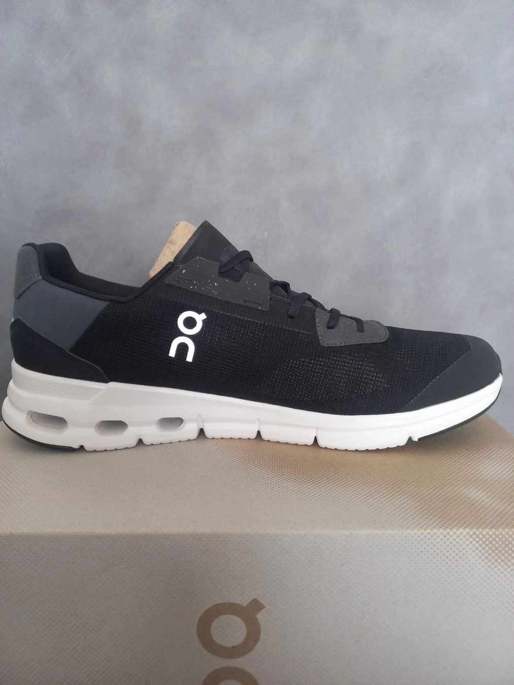 On Scarpe da uomo: On Cloudrift Black/White Pointure 47.5 – Nuovo e nell'imballaggio originale da Collonges-sous-Salève venduto da MERLE385 1