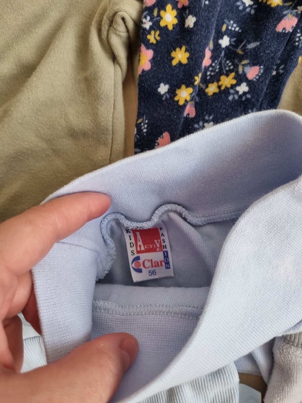Lotti & Set di vestiti: Babyhosen Grösse 56 – Nuovo (secondo la descrizione) da Gunzgen venduto da Celine22 1