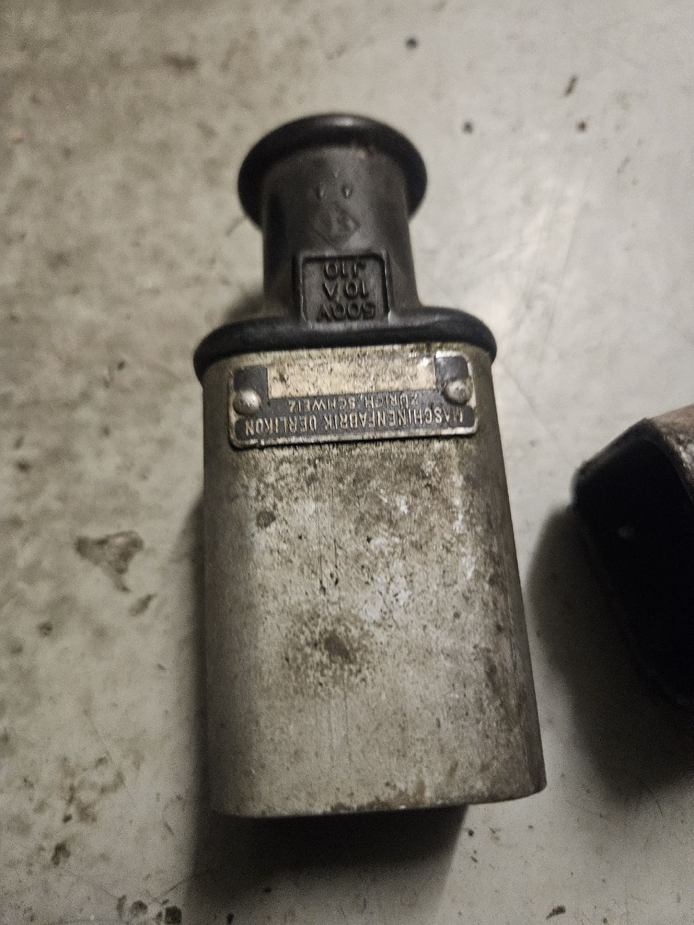 Spine: Stecker I15 380/400V 3Stk! – Usato da Bauma venduto da Maese1980 2