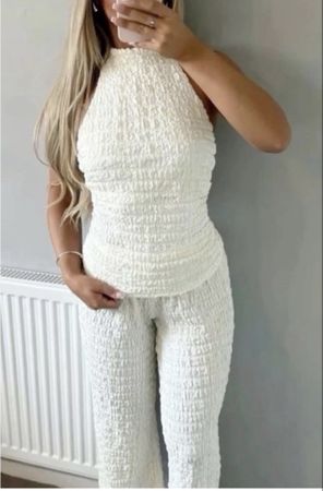 Ensemble pantalon et haut blanc texturé neuf taille M