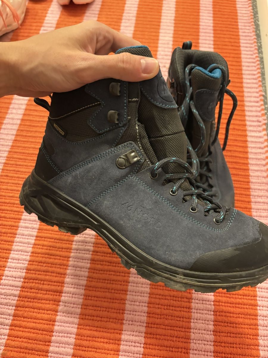 46 Nord Scarpe da uomo: Wanderschuhe 46 Nord blau Gr. 38  – Nuovo (secondo la descrizione) da St. Gallen venduto da niciper 2