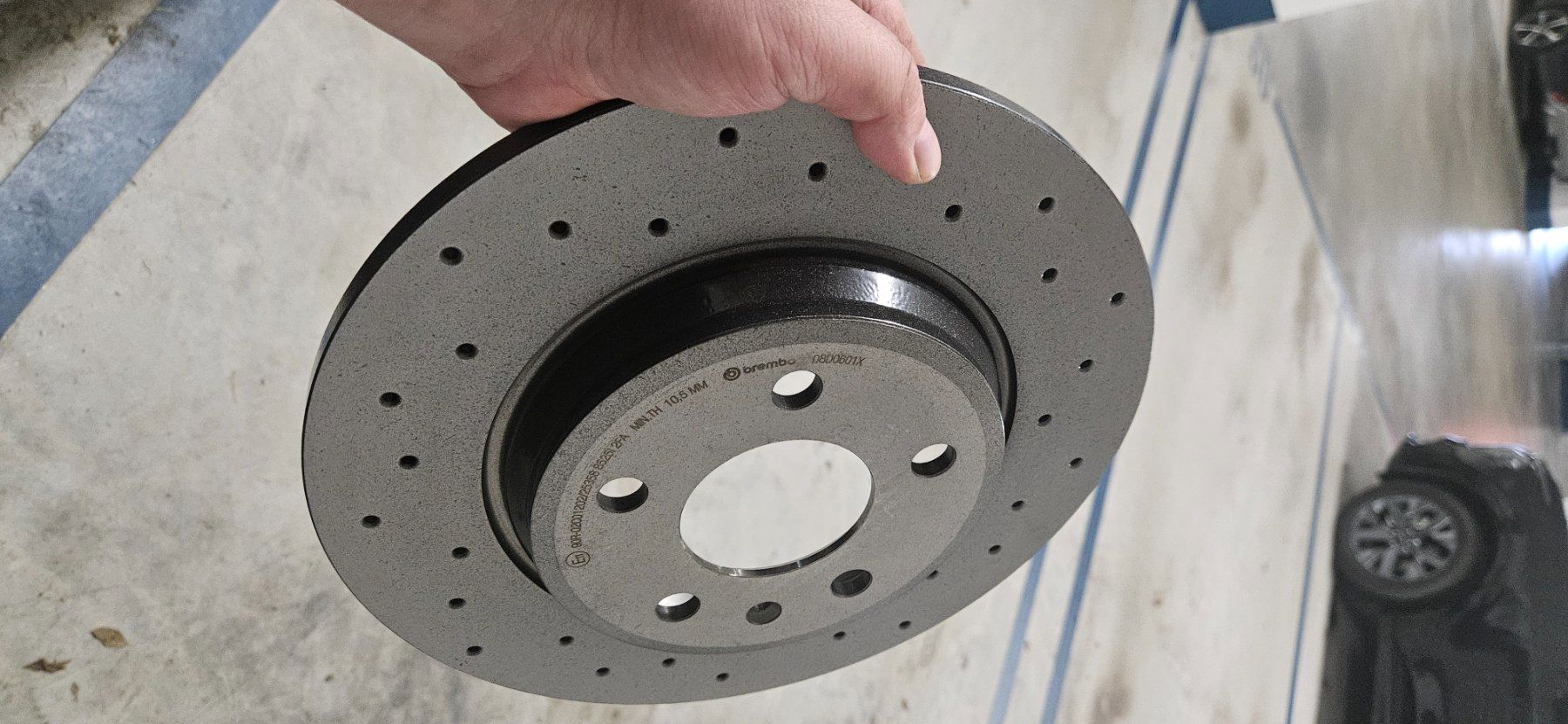Audi Tutti pezzi di ricambio auto: Brembo Bremssheiben – Usato da Grenchen venduto da Tas_7gxh 2