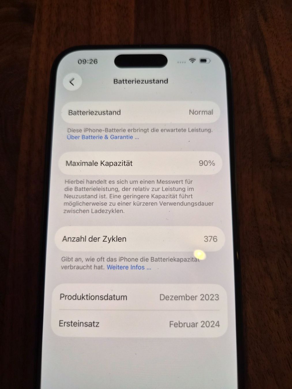Apple Portables: Apple iPhone 15 Pro – D'occasion à Zürich par Phippu100 4