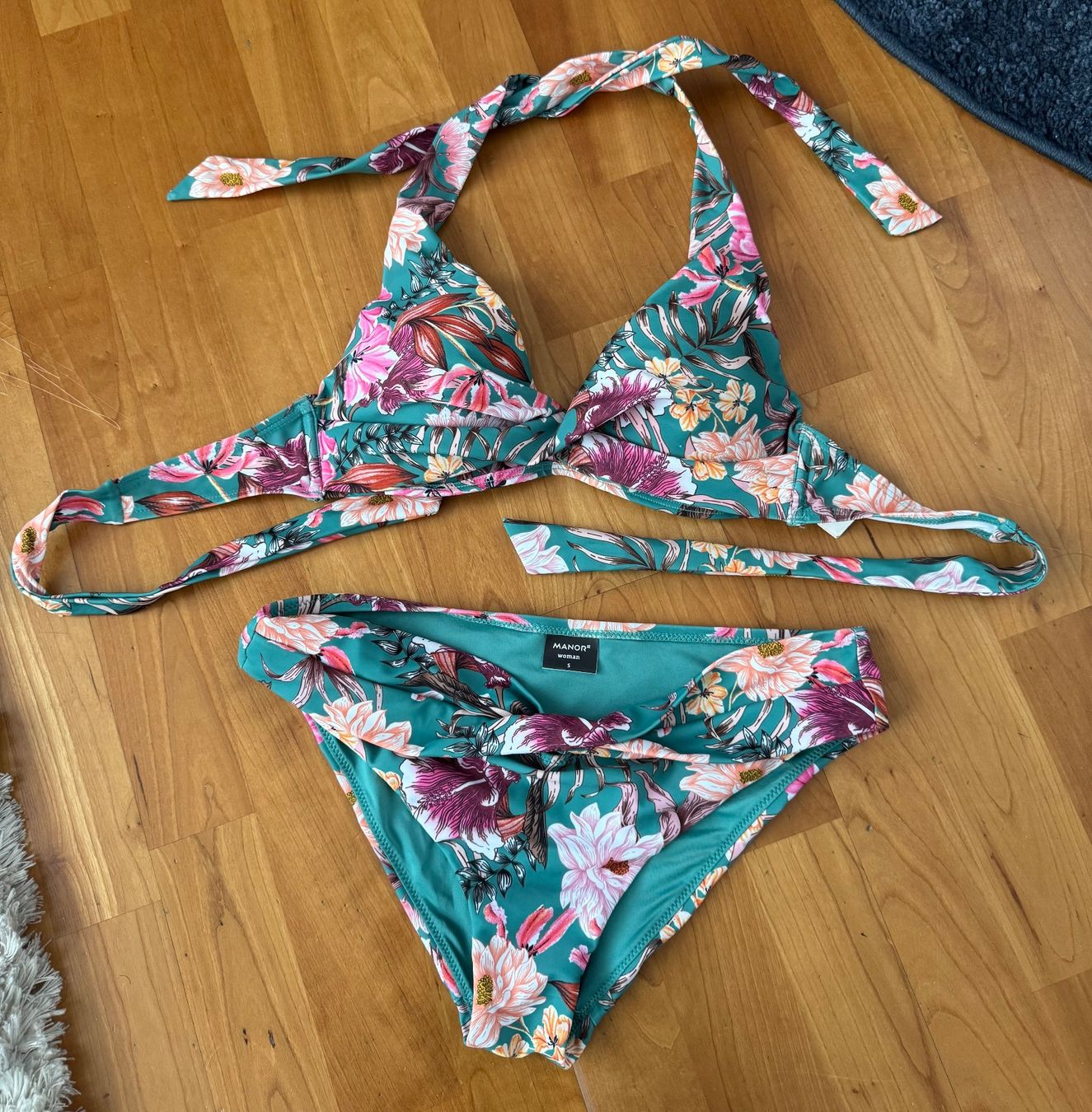 Costumi da bagno & Bikini: Neuer Bikini von Manor, 70A und S – Nuovo (secondo la descrizione) da Schüpbach venduto da 2ndHandRose
