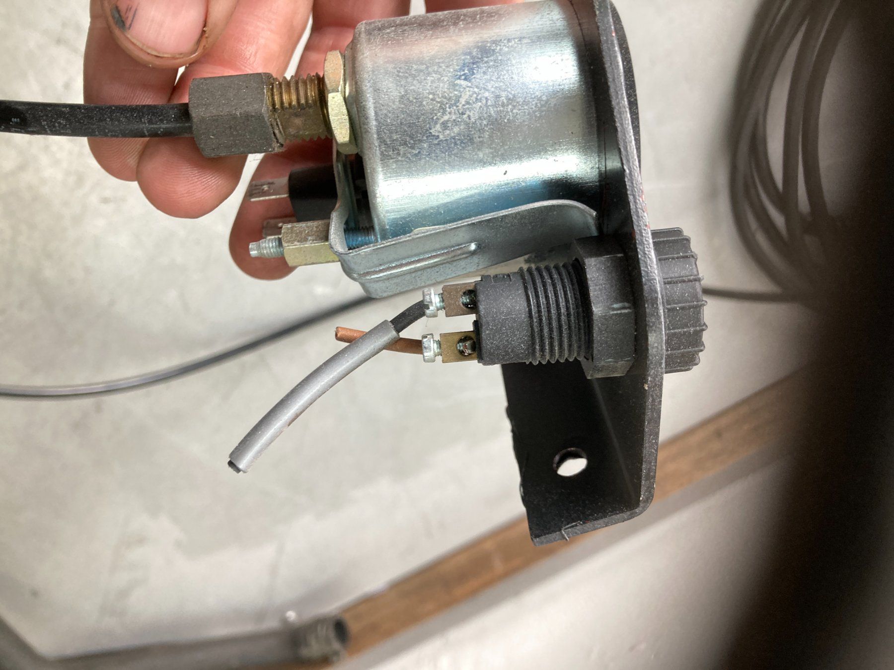 Vdo Tutti pezzi di ricambio auto: VDO Luftdruckanzeige, Manometer, 0-25 Bar – Usato da Cham venduto da WB2223 1
