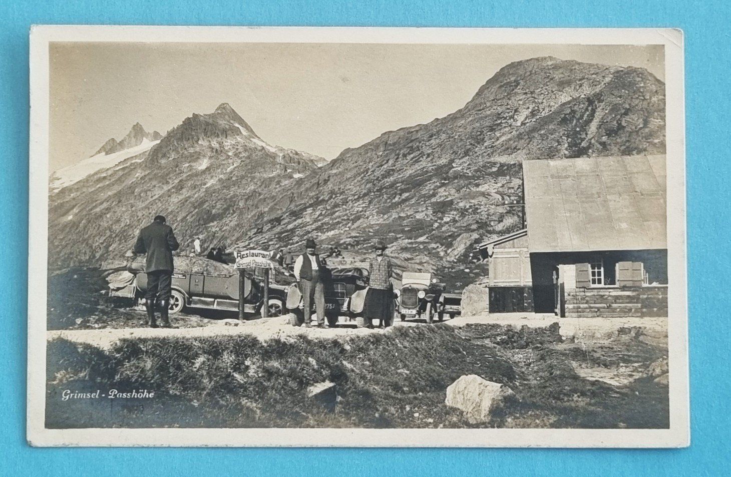 Cartes postales: Grimsel - Passhöhe - Restaurant - Postauto Meiringen-Gletsch – D'occasion à Rothrist par RROENK