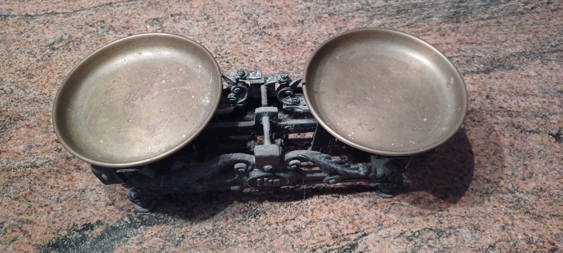 Bilance e pesi: Antike Küchenwaage - Nostalgie -  Deko – Usato da Elgg venduto da Tanjas6 1