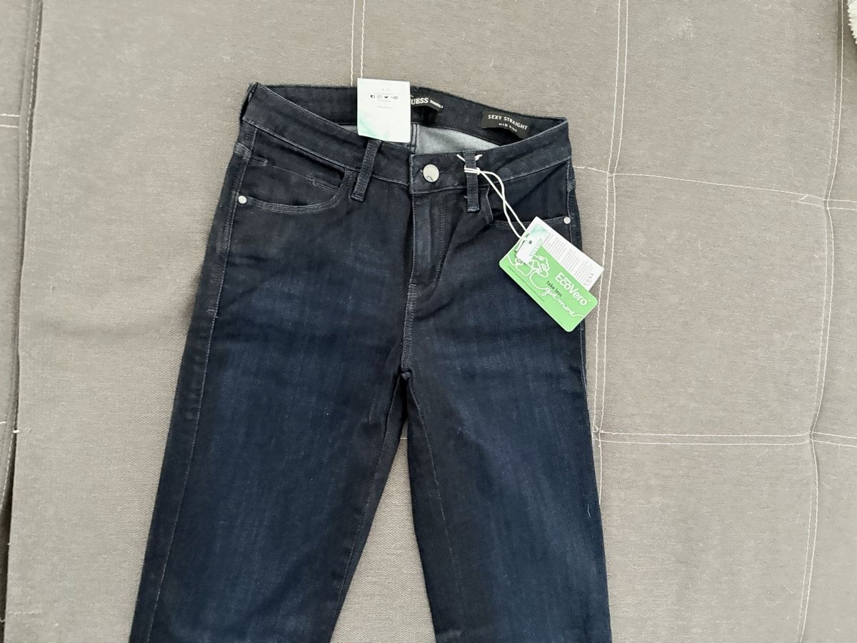 Jeans: Neue Jeans von Guess Gr.26 – Nuovo e nell'imballaggio originale da Reinach AG venduto da innamac 4
