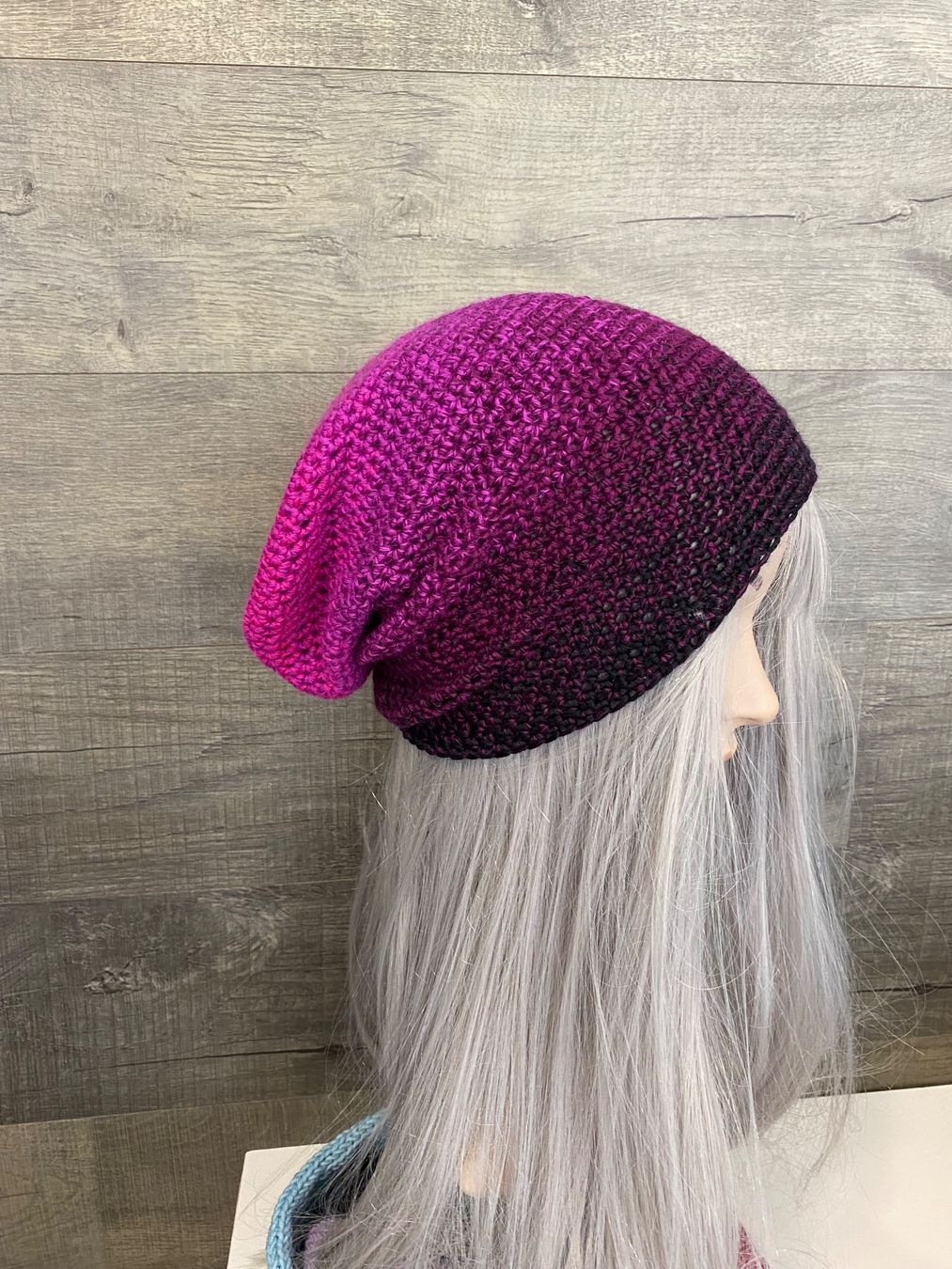 Copricapi, berretti & cappellini: Beanie Merino Mütze Handmade – Nuovo (secondo la descrizione) da St. Niklaus VS venduto da loumonrohandmade