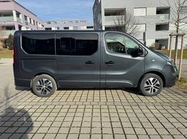 Opel Vivaro Tourer