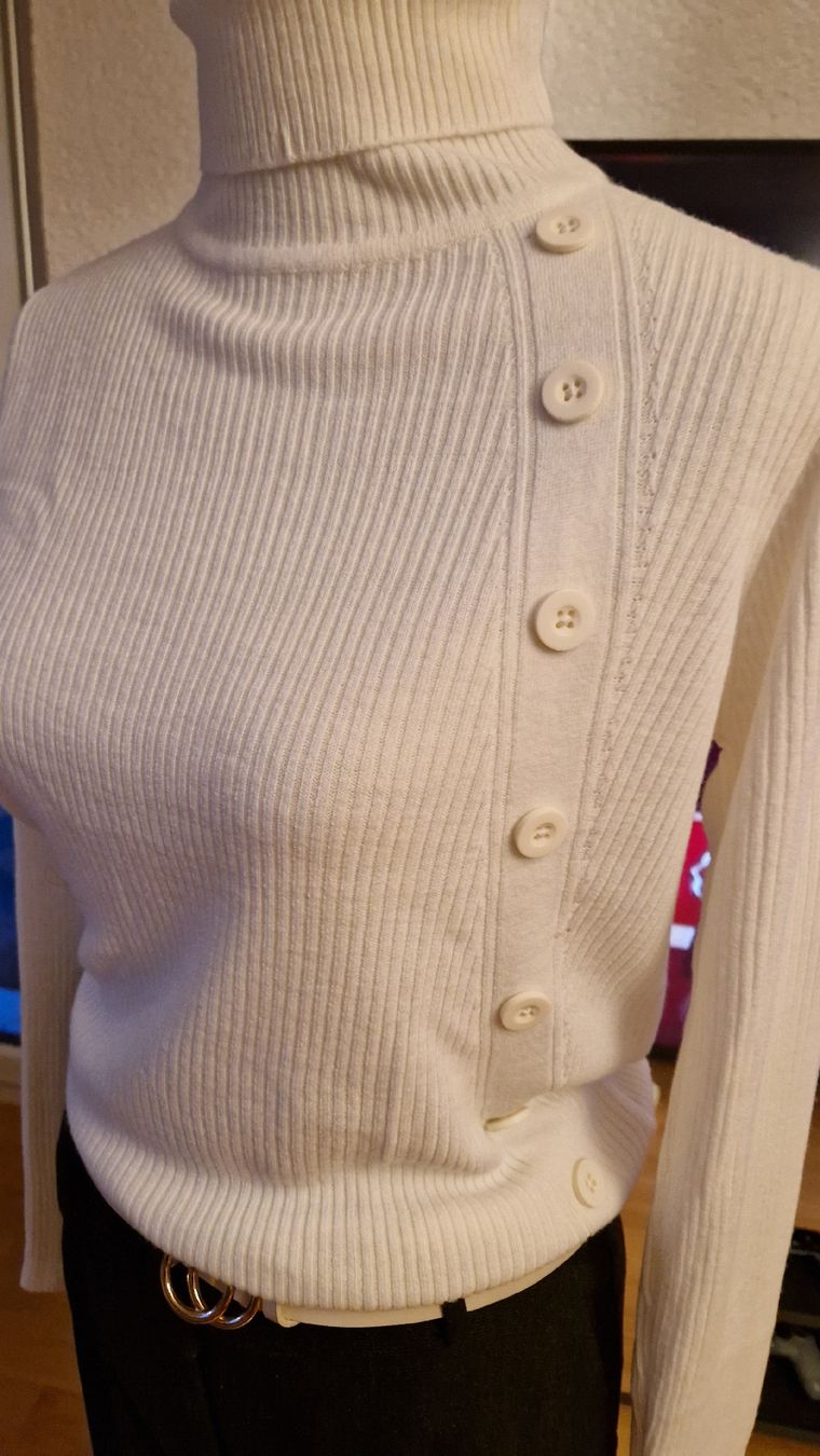 Maglioni & Felpe: Pullover – Usato da Klingnau venduto da fairy.princess 1