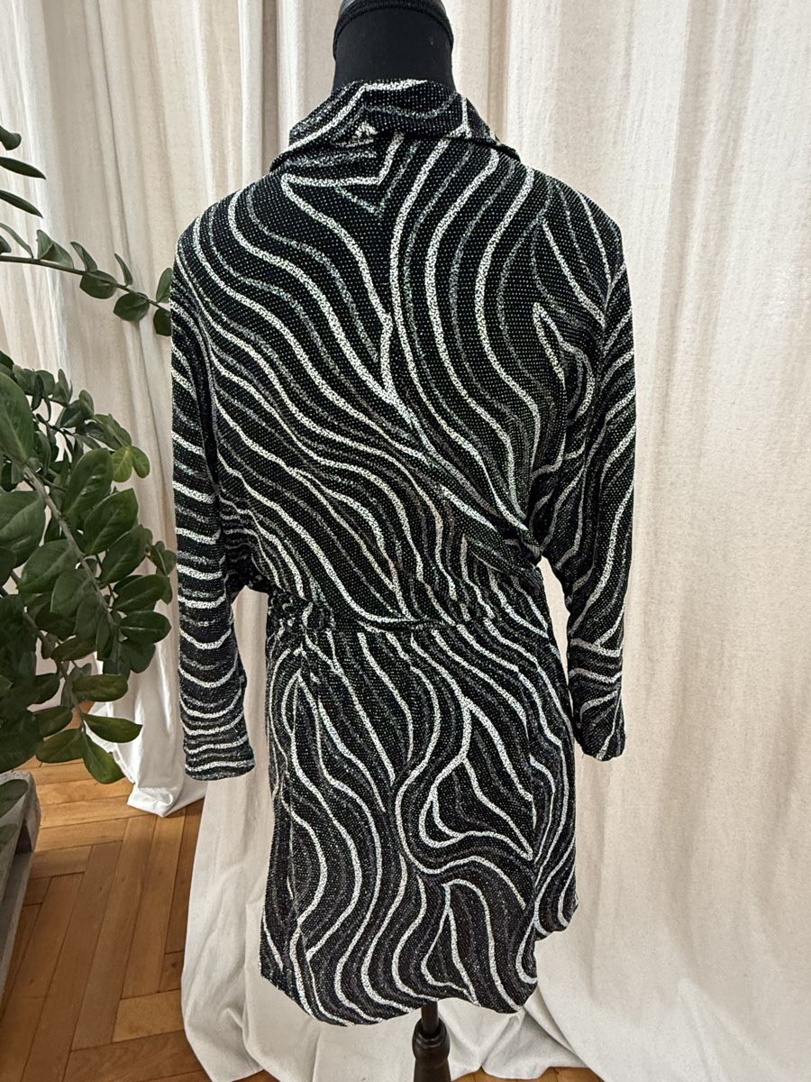 Zara Vestiti: Elegantes Wickelkleid mit Glitzer, Gr. M – Usato da Rüti ZH venduto da Evoire 4