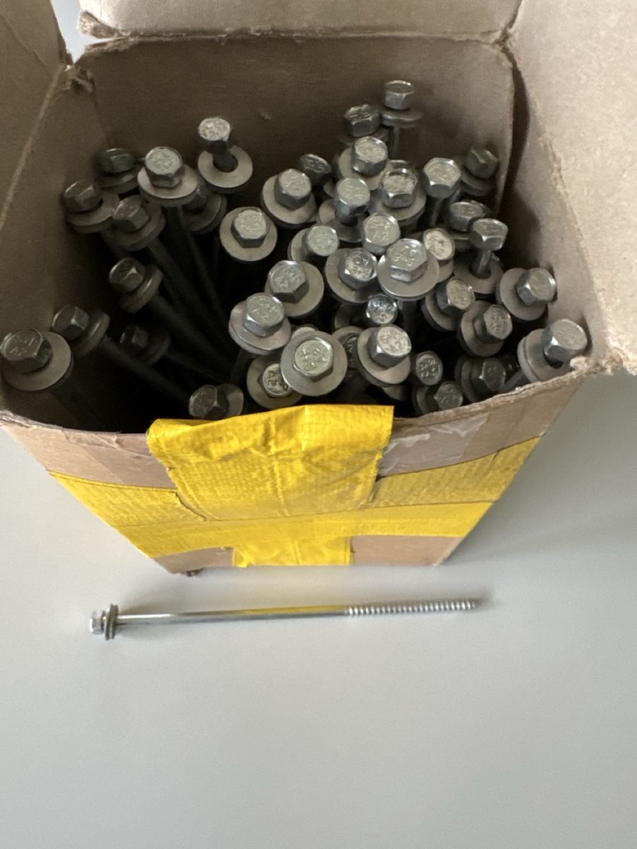 Tutti gli attrezzi: Fassadenschrauben 6,5 x 175mm A2 mit Dichtscheibe – Nuovo (secondo la descrizione) da Zürich venduto da takol