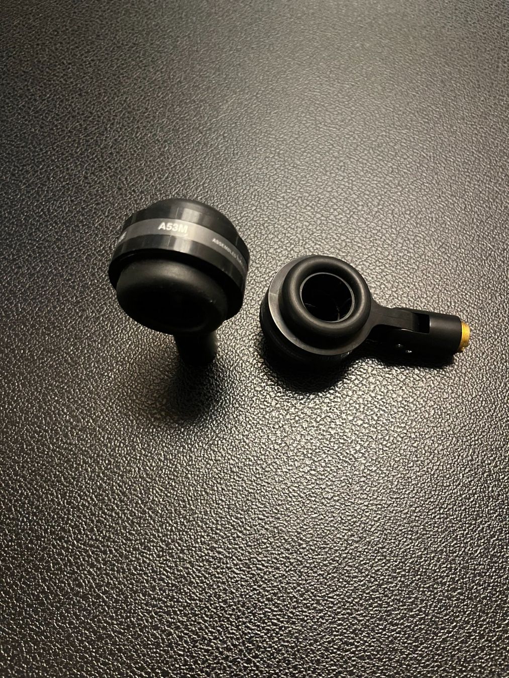 Shure Microfoni: Shure A53m Shockmount Mik-Klammern – Usato da Bern venduto da wg-flohmi