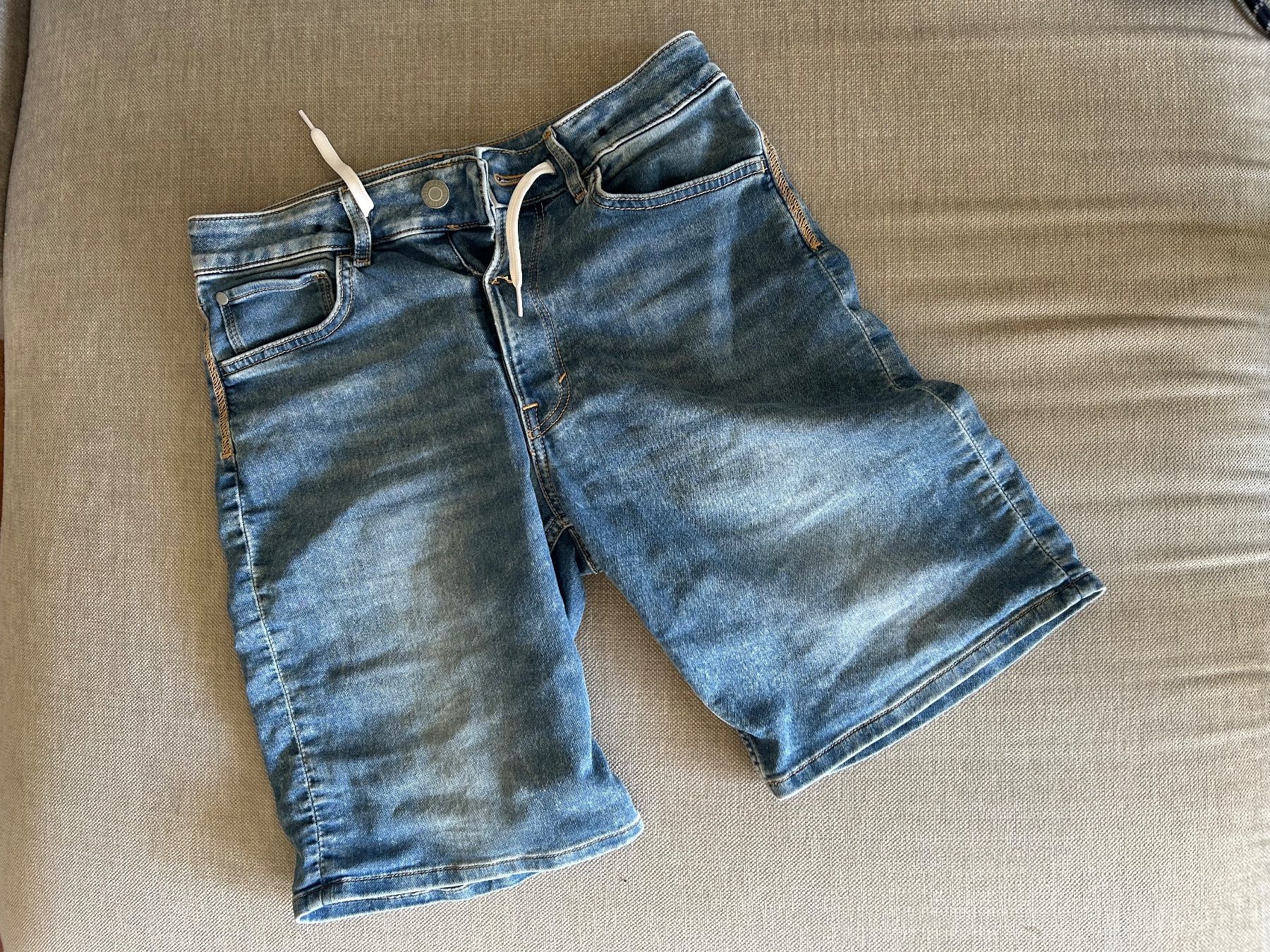 Ensembles coordonnés: Short Paket – D'occasion à Volketswil par gle_6ftt 1