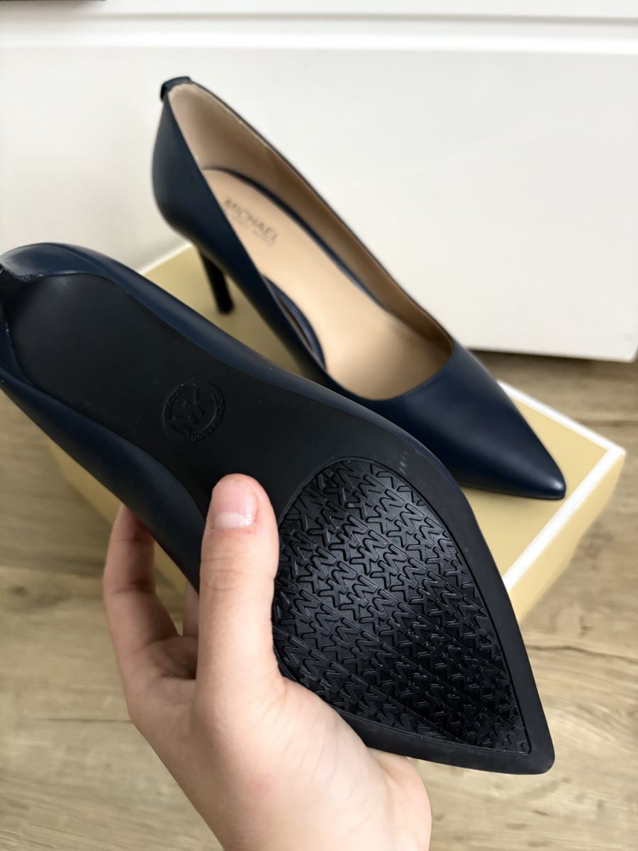 Michael Kors Scarpe da donna: Michael Kors Alina Flex Pump – Nuovo (secondo la descrizione) da Schönenberg TG venduto da and_m7k9 1