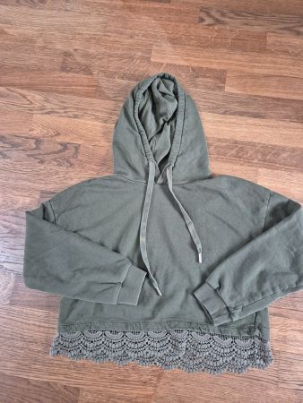 Cropped hoody from About You size S