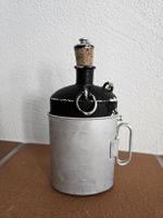 Militär Feldflasche mit Becher
