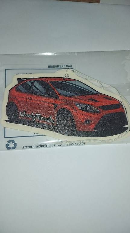 Bombes aérosol: Ford Focus RS MK2 Lufterfrischer Orange – D'occasion à Näfels par Mp74