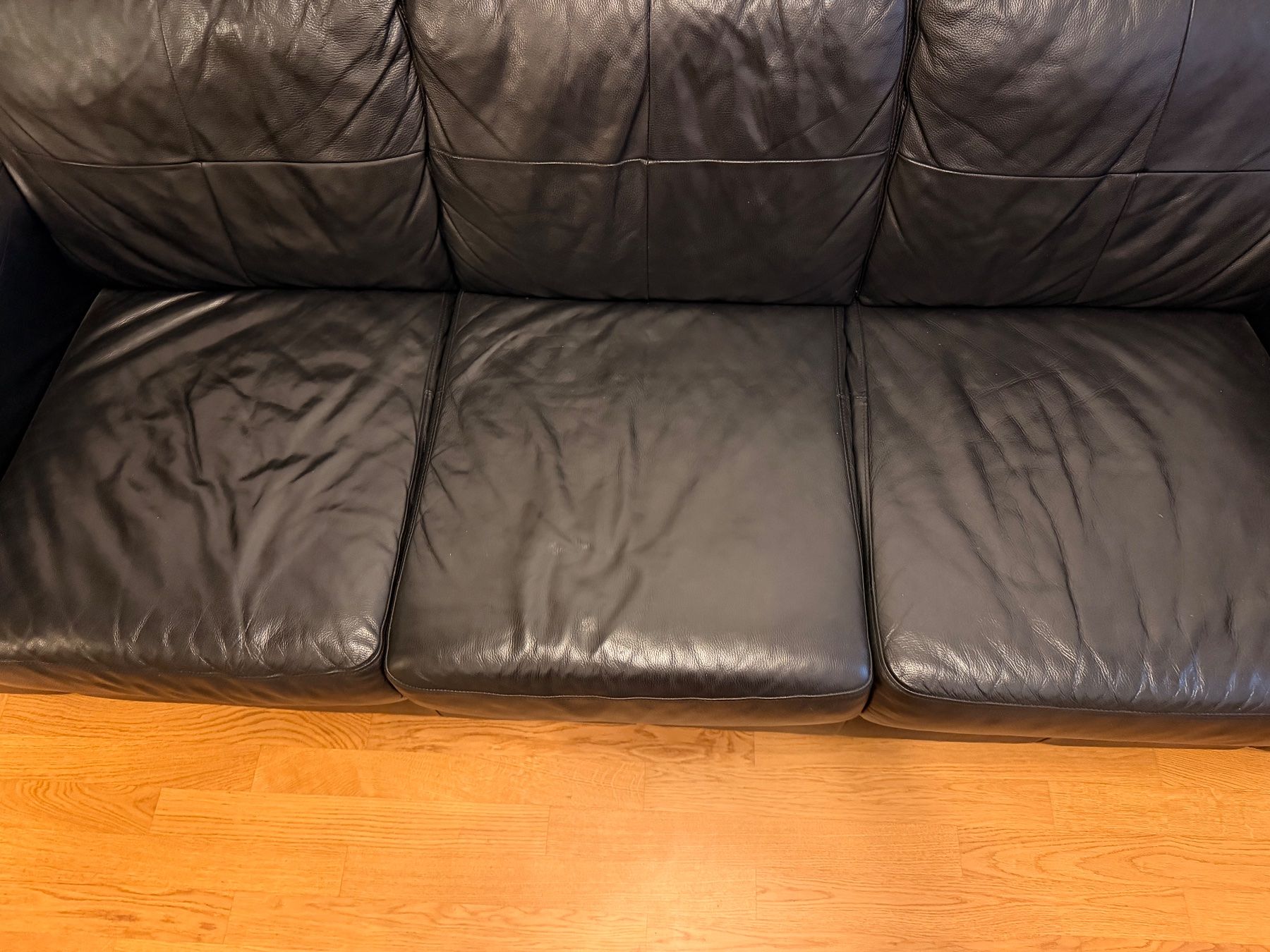 Ikea Sofas: 3-er Sofa Ikea zu verkaufen – Gebraucht aus Horgen von bigc_littled 2