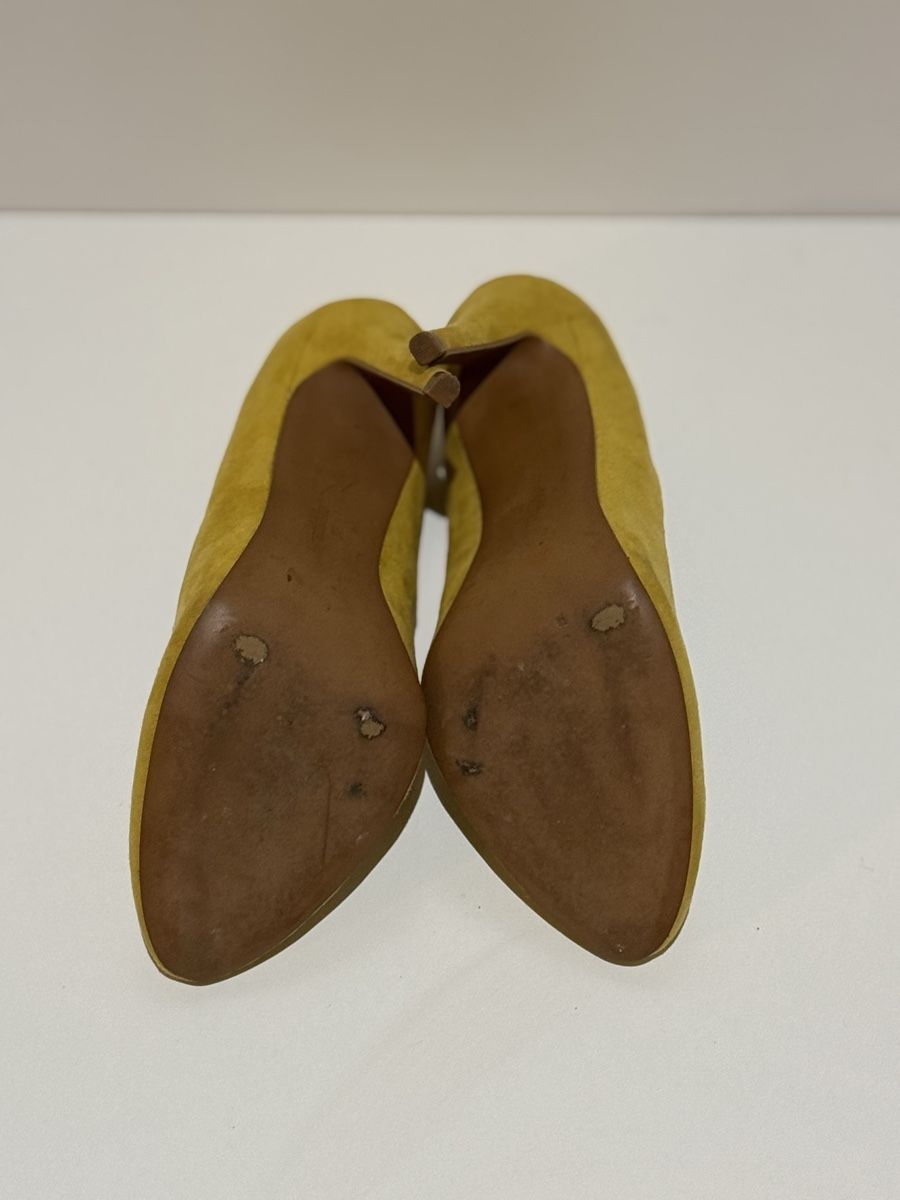 Zara Chaussures femmes: Gelbe Wildleder Pumps – D'occasion à Glattpark par Kleider_shop 1