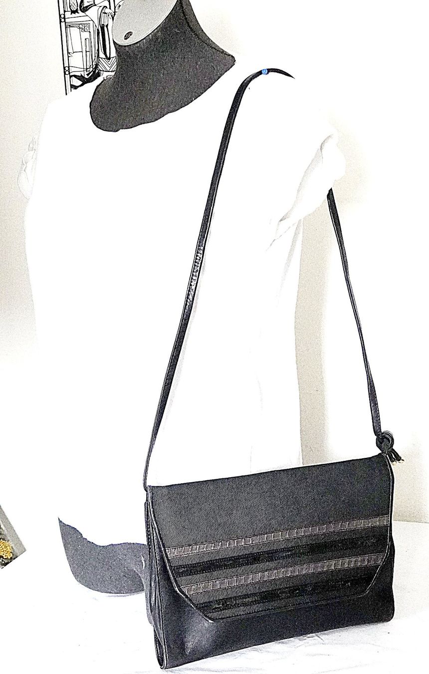 Borse da donna: Handtasche Pedrino Leder Schwarz – Usato da Baar venduto da 2cvbaar