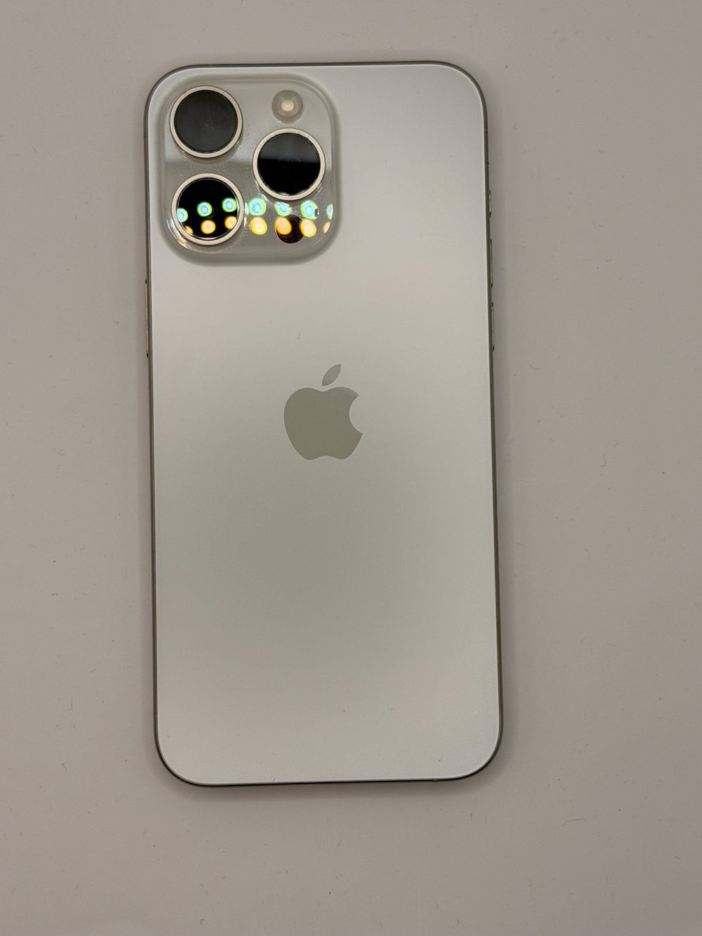 Apple Telefoni cellulari / Smartphones: iPhone 15 Pro Max  512GB , – Usato da Rudolfstetten venduto da 2SmartTech