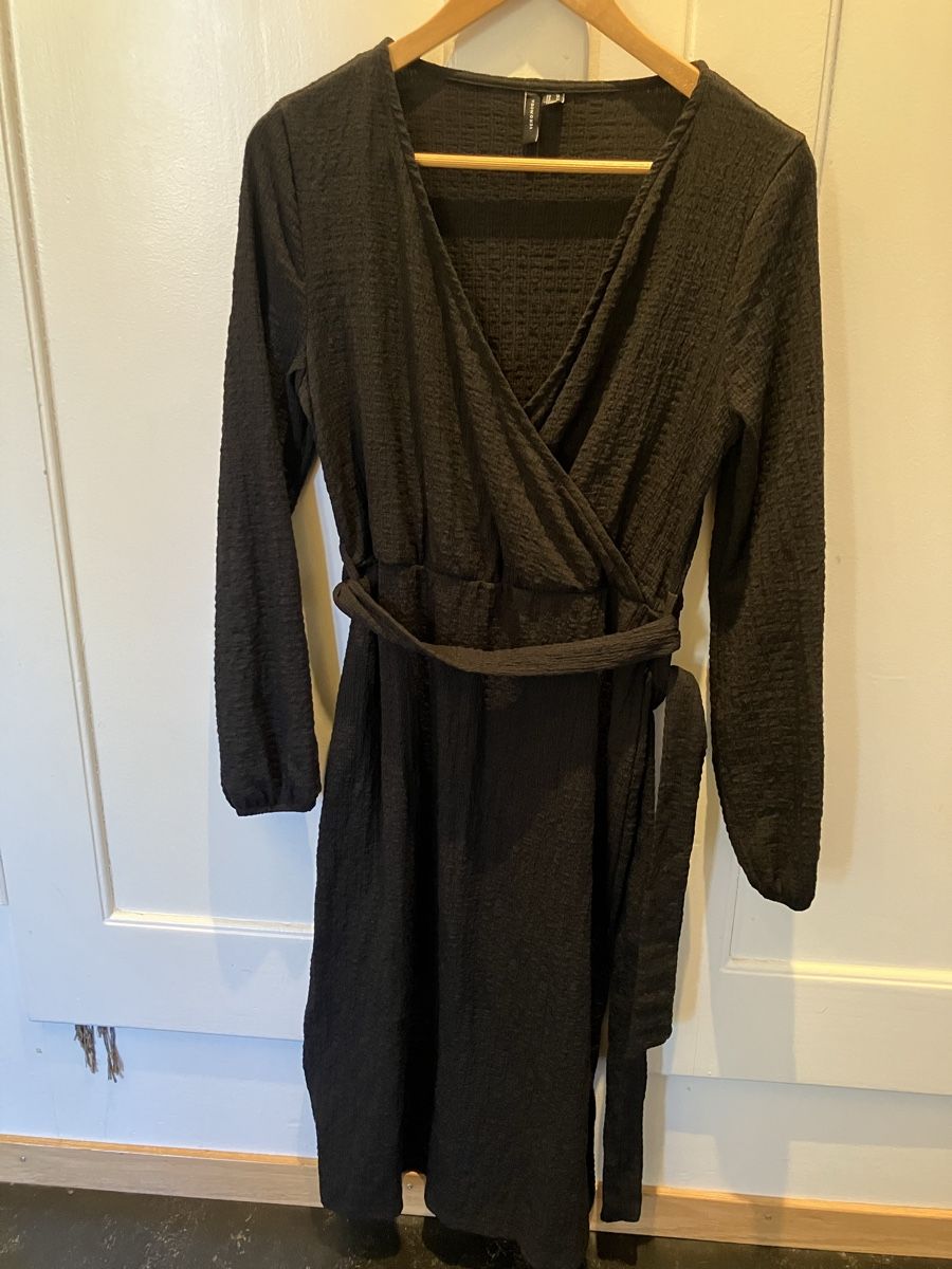 Vero Moda Robes: Kleid von Vera Moda – Neuf (Voir description) à Bern par JenniferNice