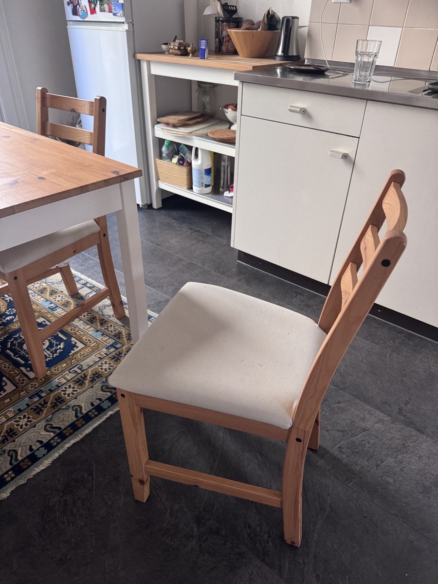 Ikea Set de table et chaises: Esstisch inkl. 3 Stühle – D'occasion à Bern par IndiaJL 3