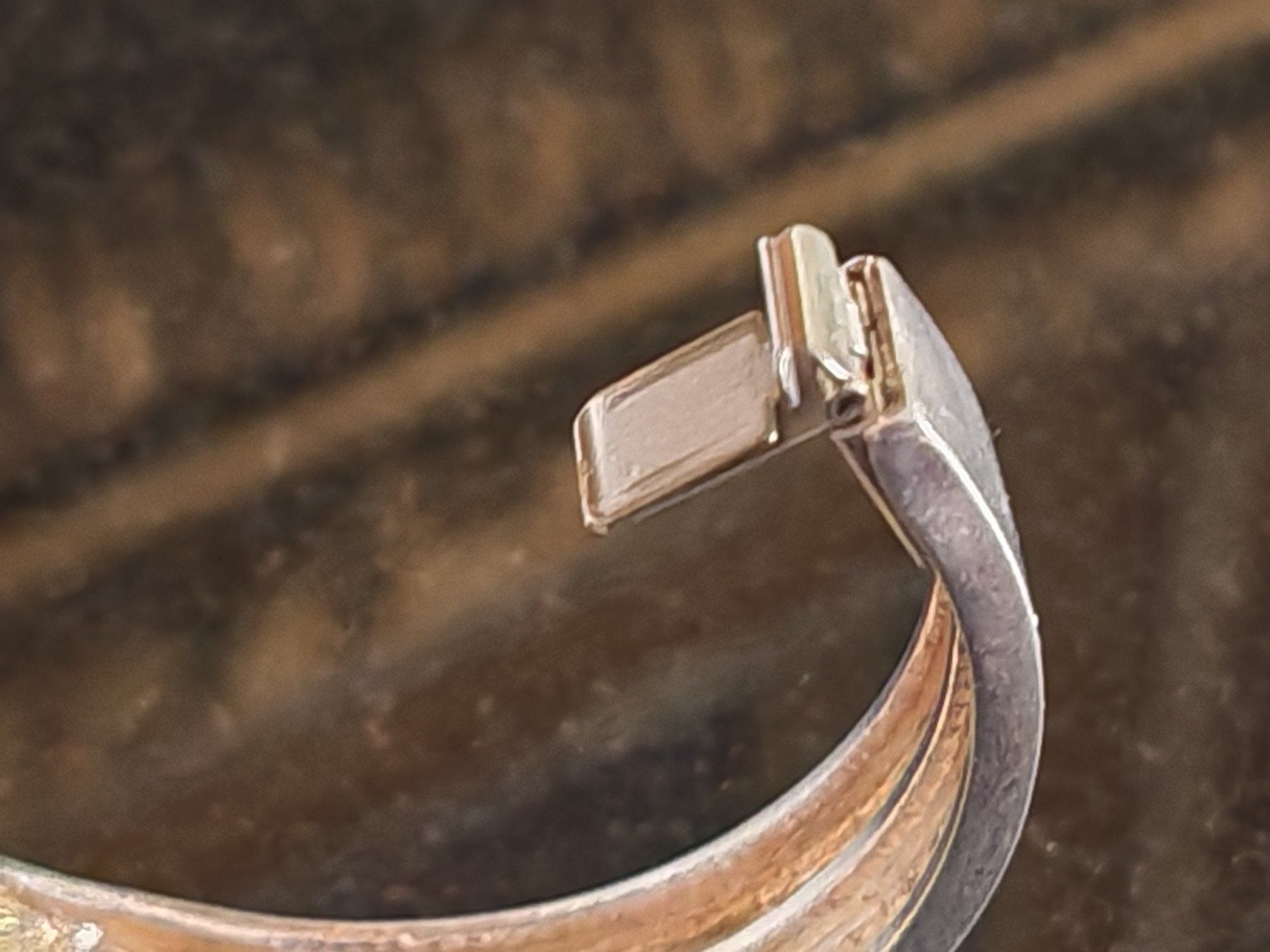 Bracciali & Braccialetti: Damen Armreif – älterer Modeschmuck – Usato da Zuerich venduto da Antiquarium 4