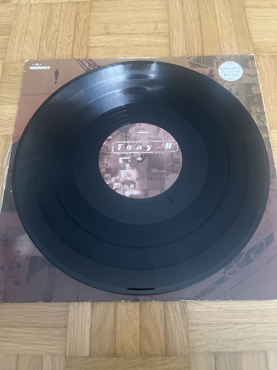 Dischi in vinile: Tony H Trance / Hard Trance Vinyl – Usato da Wangen b. Olten venduto da break72 2